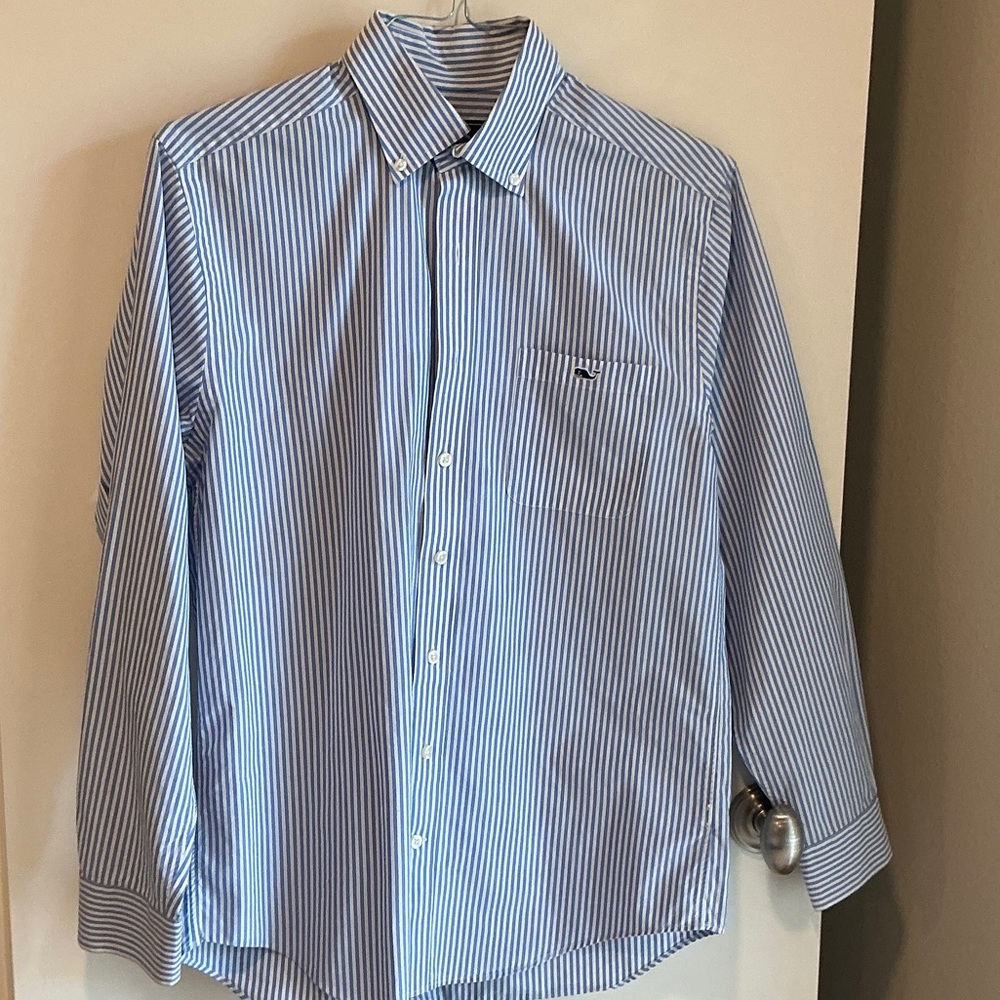 Vineyard Vines Men's Blue and White Striped Shirt